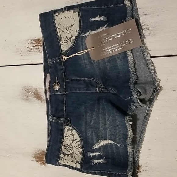 Iris Jeans Pants - American Styles Jeans Iris Basic  Shorts NWT